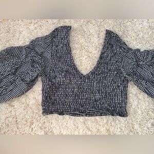 Parachute Sleeve crop top